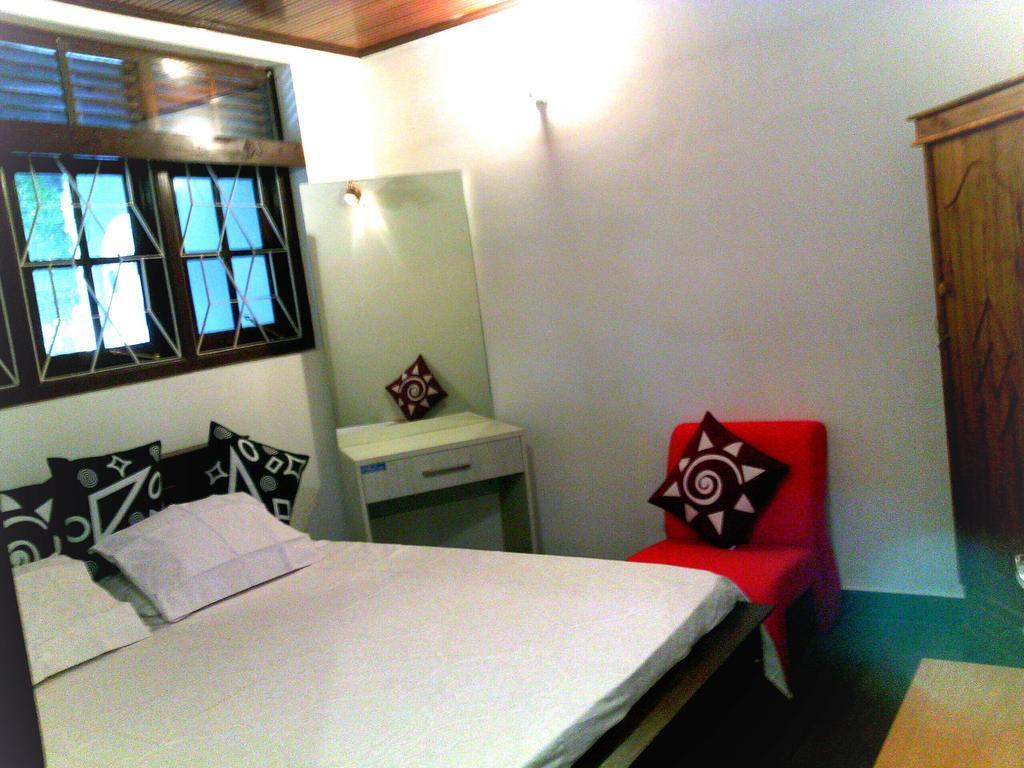 The City Hideout Rajagiriya Buitenkant foto